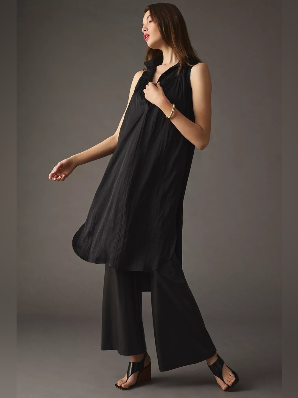 By Anthropologie Black Sleeveless Tunic Top Size M